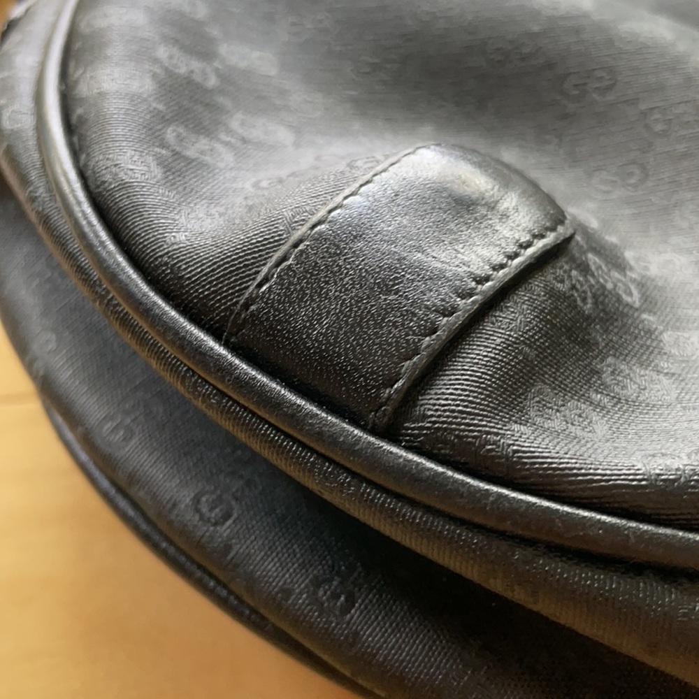 GUCCI 80s black monogram shoulder bag - Picture 2 of 12